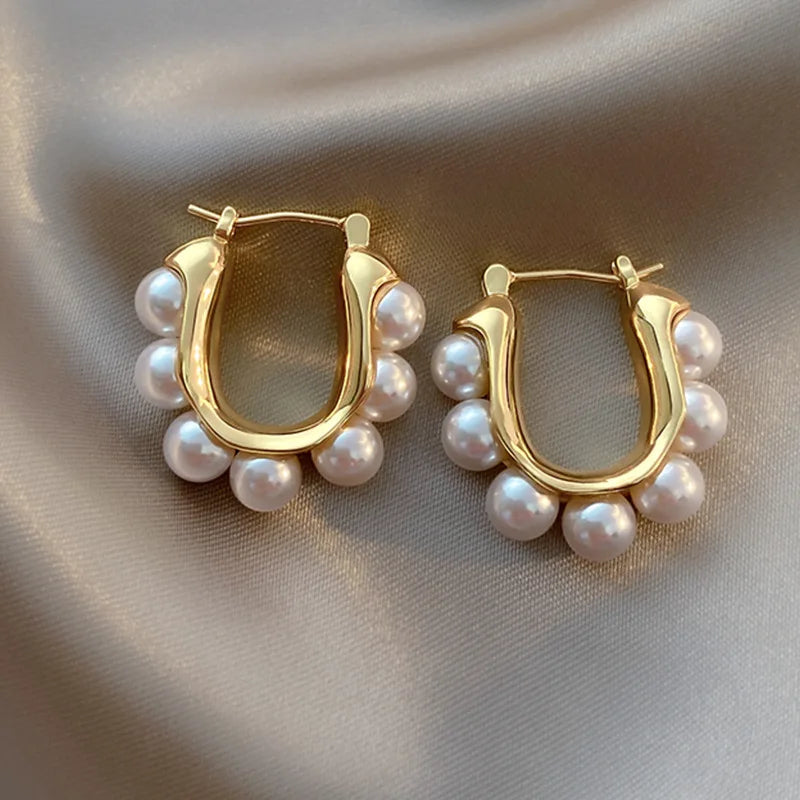 Fashion NEW Elegant Pearl Oval Hoop Earrings 2024