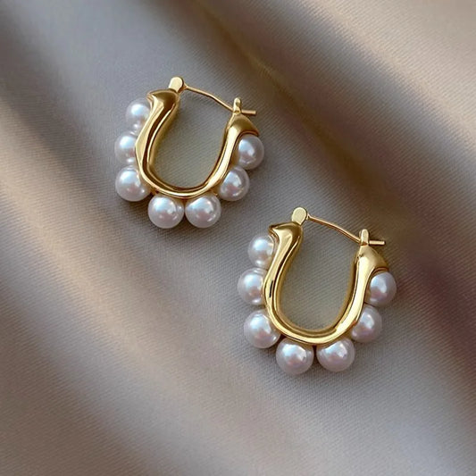 Fashion NEW Elegant Pearl Oval Hoop Earrings 2024