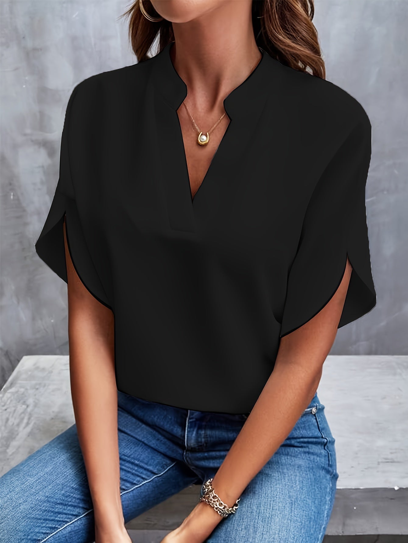 Fashion Solid Casual Neck Blouse 2024